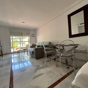 5 Min. Puerto Banus. Stunning Aparment & Big Terrace Marbella
